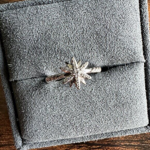 David Yurman Petite Starburst Ring in Sterling Silver w/ Diamonds - Size 5.5 - Picture 5 of 15